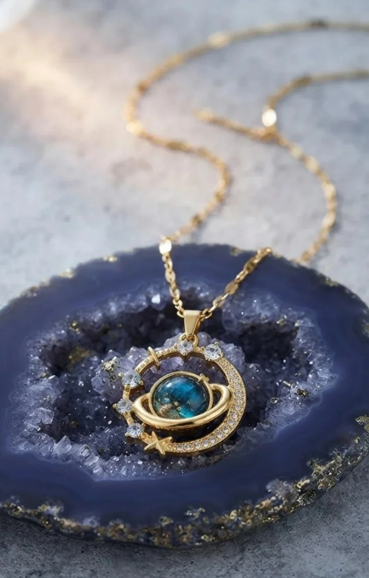 Colgante de acero diseño galaxia